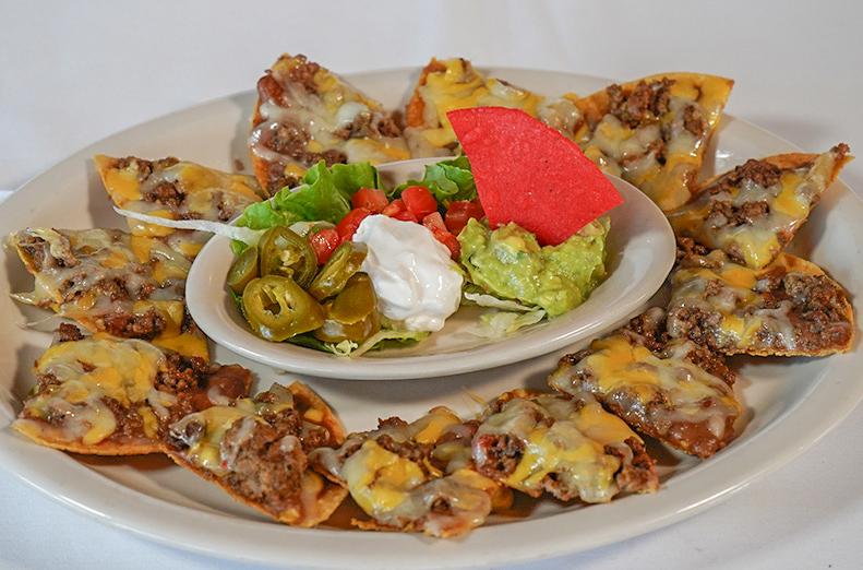 Nachos Ground Beef or Ranchero Chicken FULL